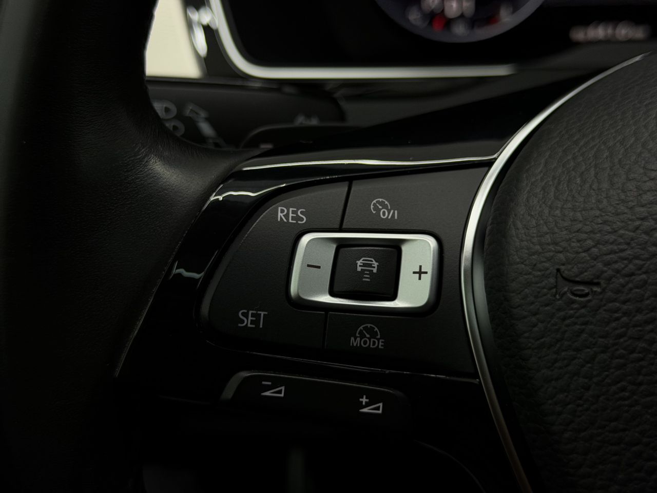 Volkswagen Passat | 27