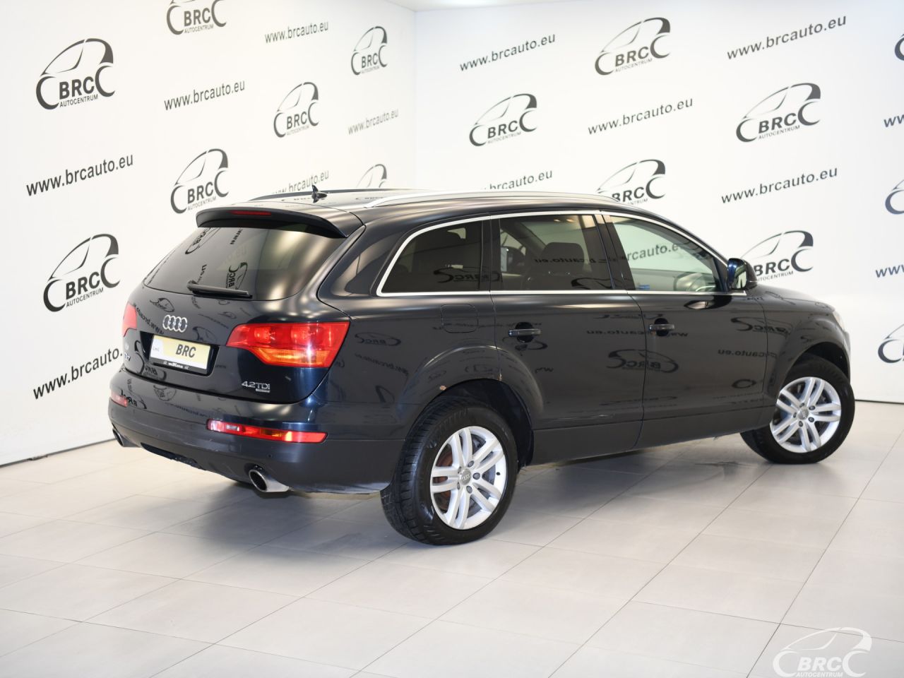 Audi Q7 | 1