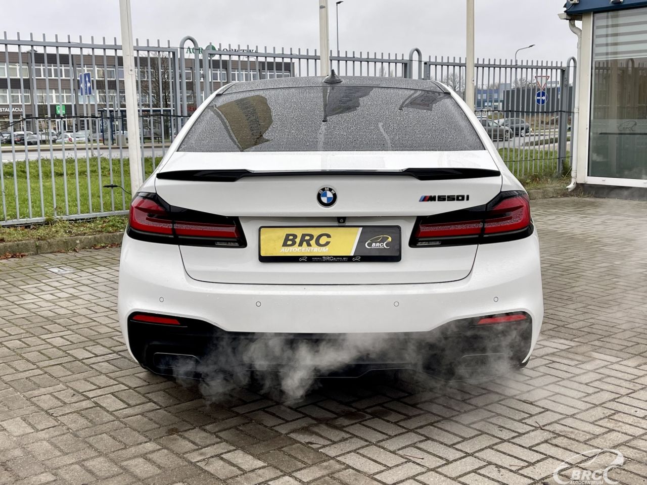 BMW M550 | 43