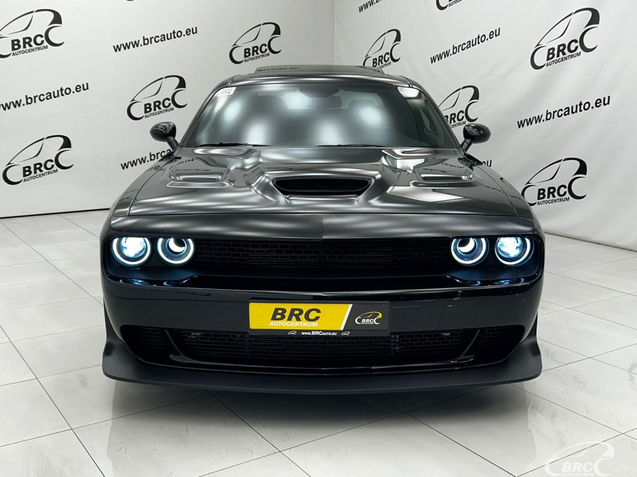 Dodge Challenger | 24