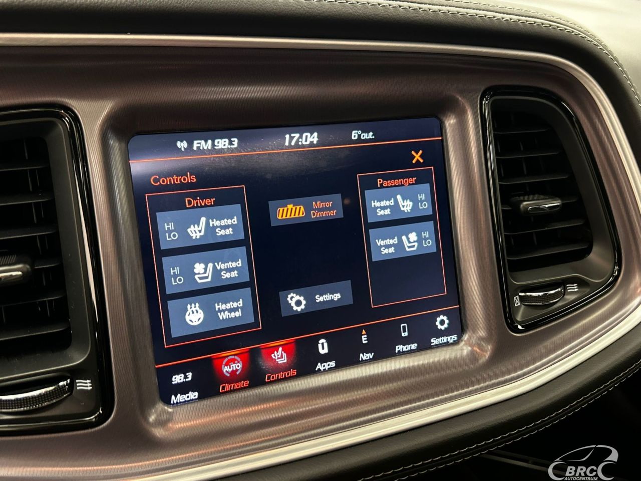 Dodge Challenger | 16