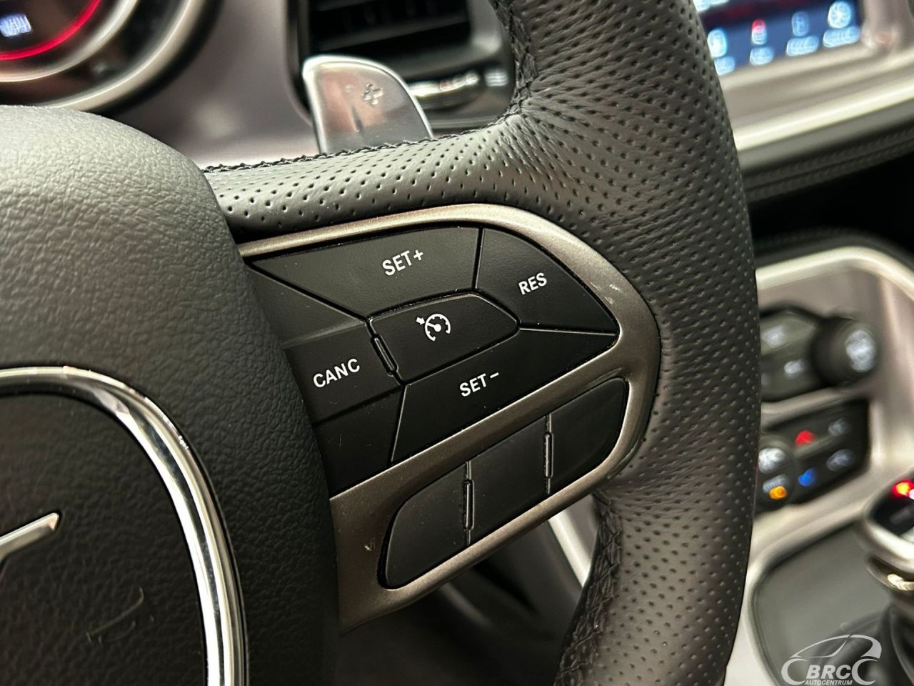 Dodge Challenger | 12