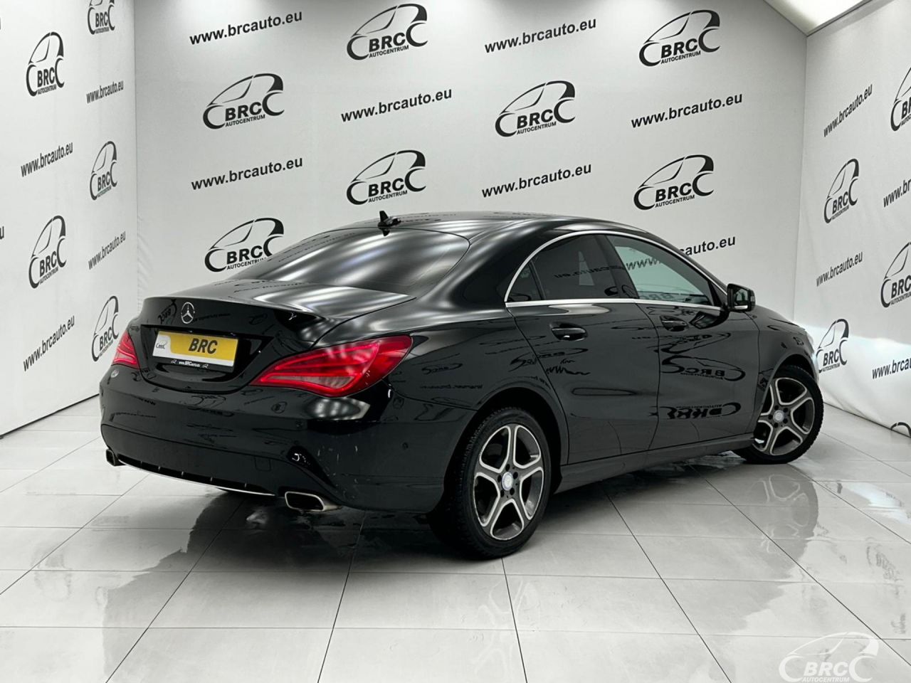 Mercedes-Benz CLA180 | 1