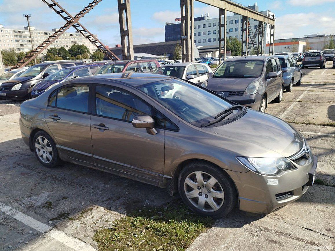 Honda Civic, 1.8 l., Седан