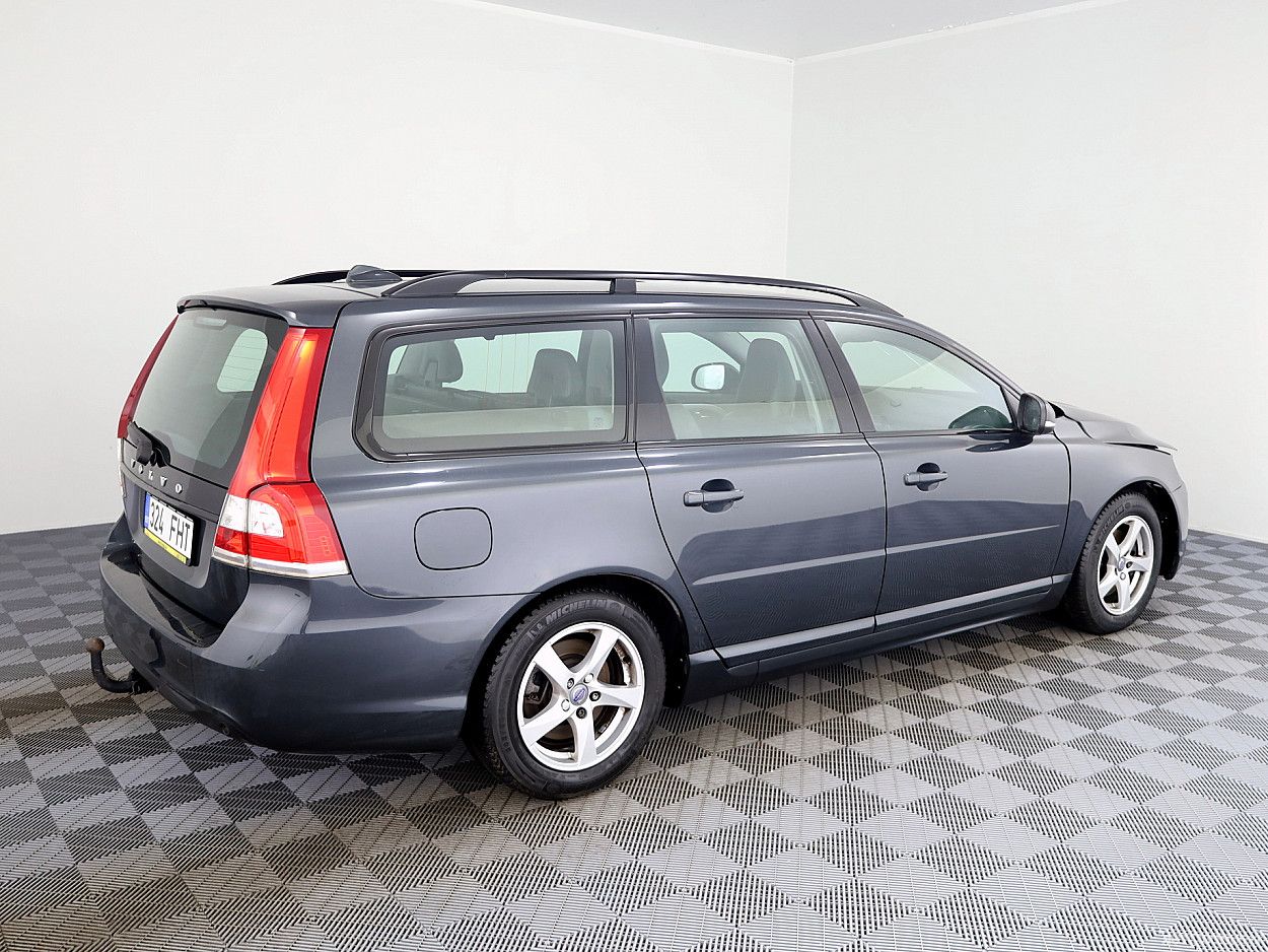 Volvo V70 | 2