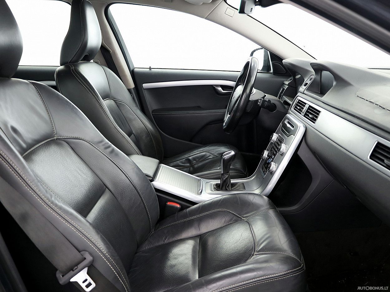Volvo V70 | 5