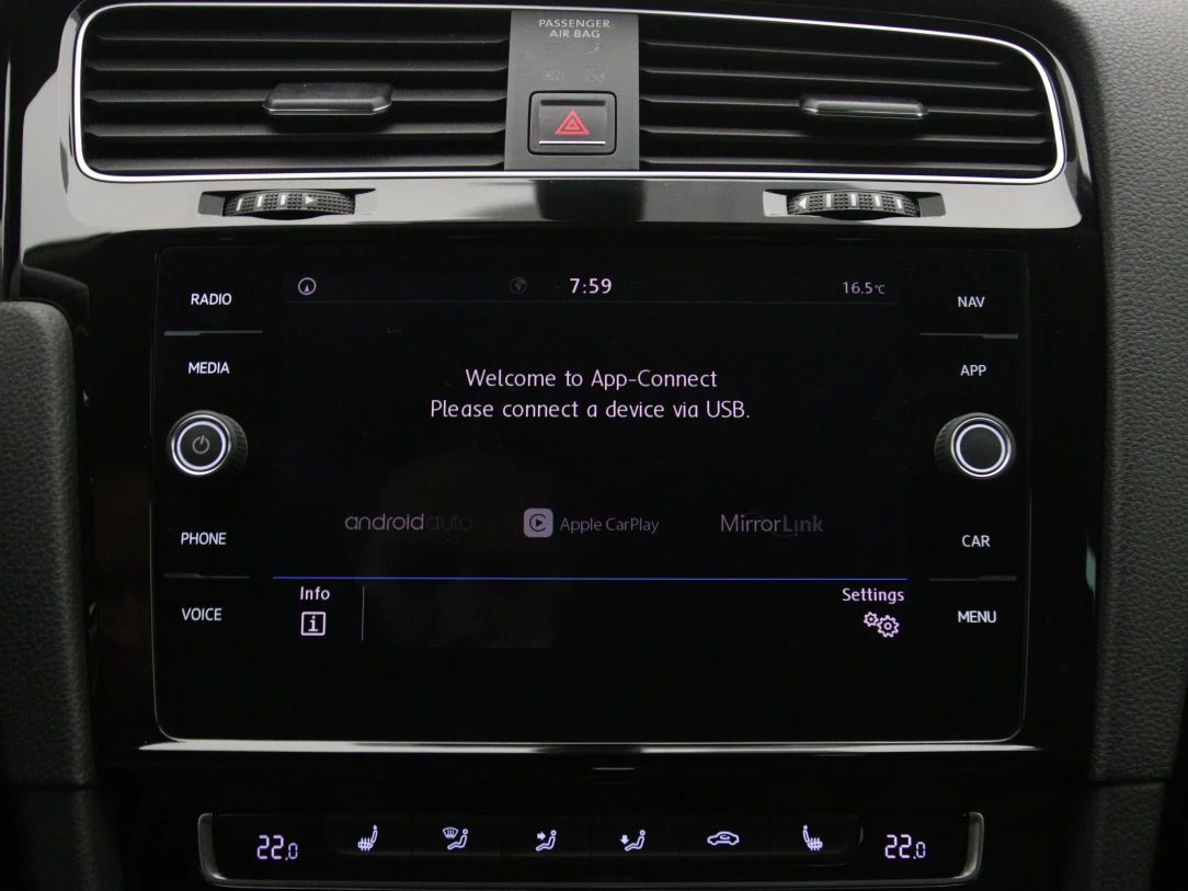 Volkswagen Golf | 31