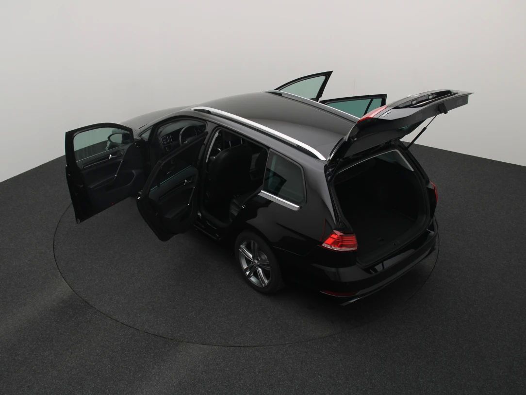 Volkswagen Golf | 12