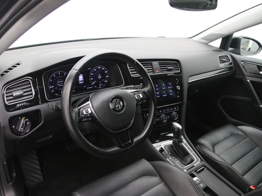 Volkswagen Golf | 15