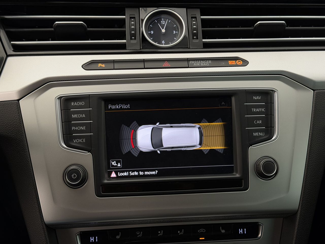 Volkswagen Passat | 19