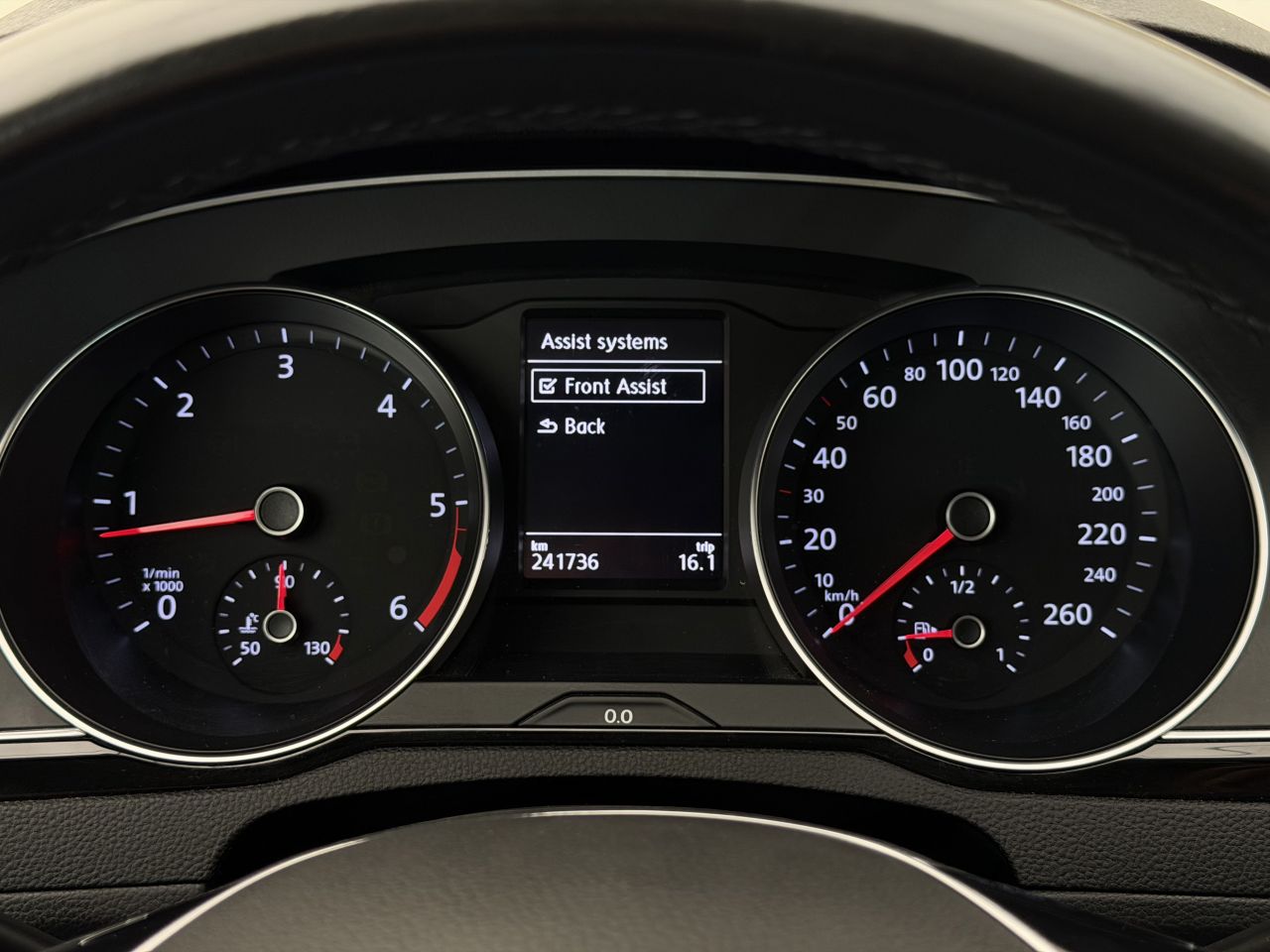 Volkswagen Passat | 22