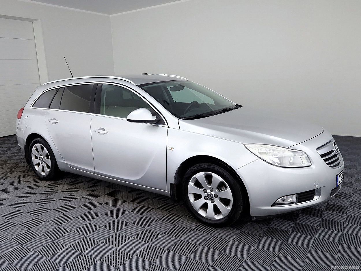 Opel Insignia, 1.8 l., Универсал