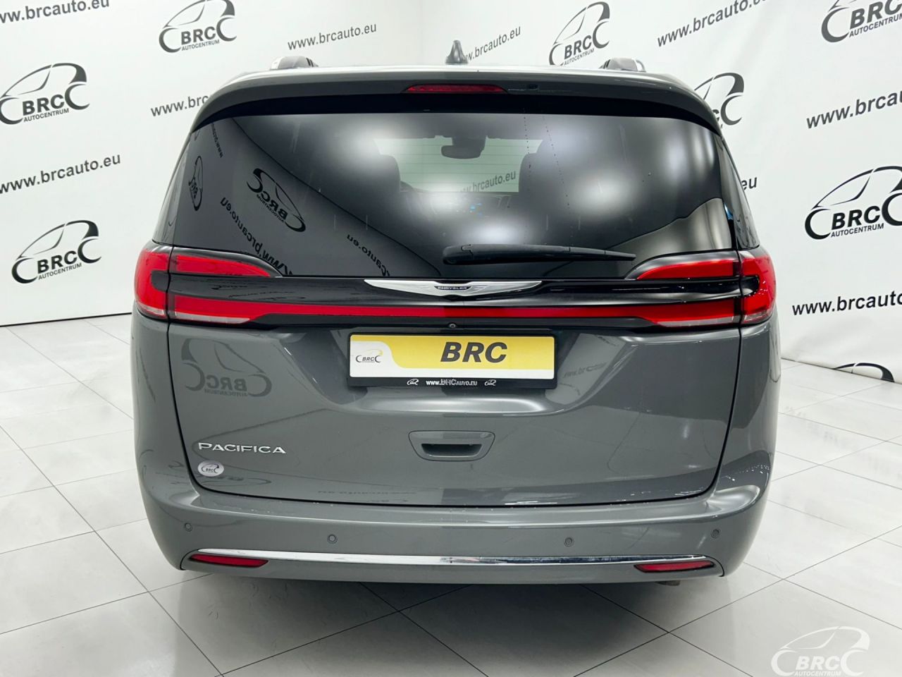 Chrysler Pacifica | 30