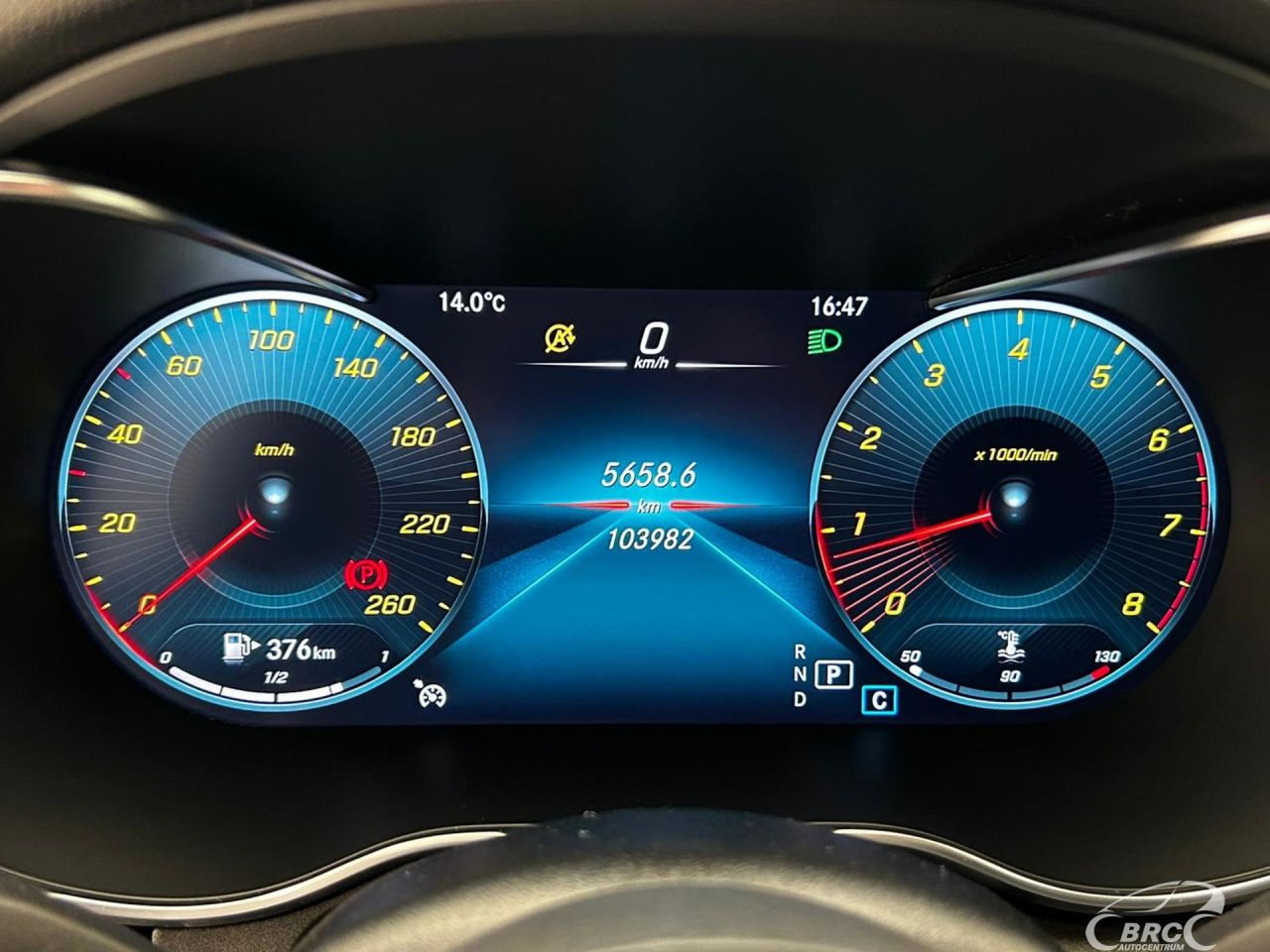 Mercedes-Benz C180 | 13