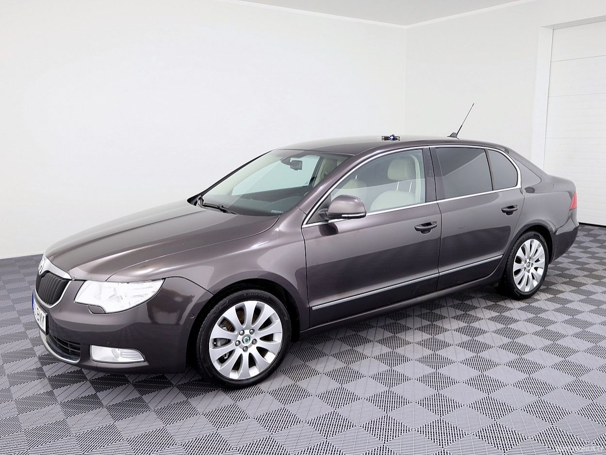 Skoda Superb | 1