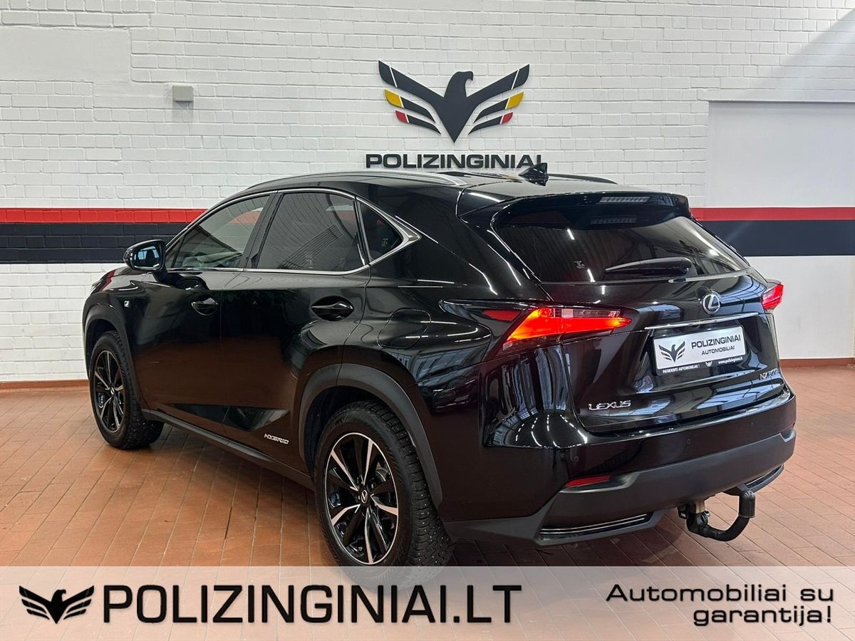 Lexus NX 300h | 3