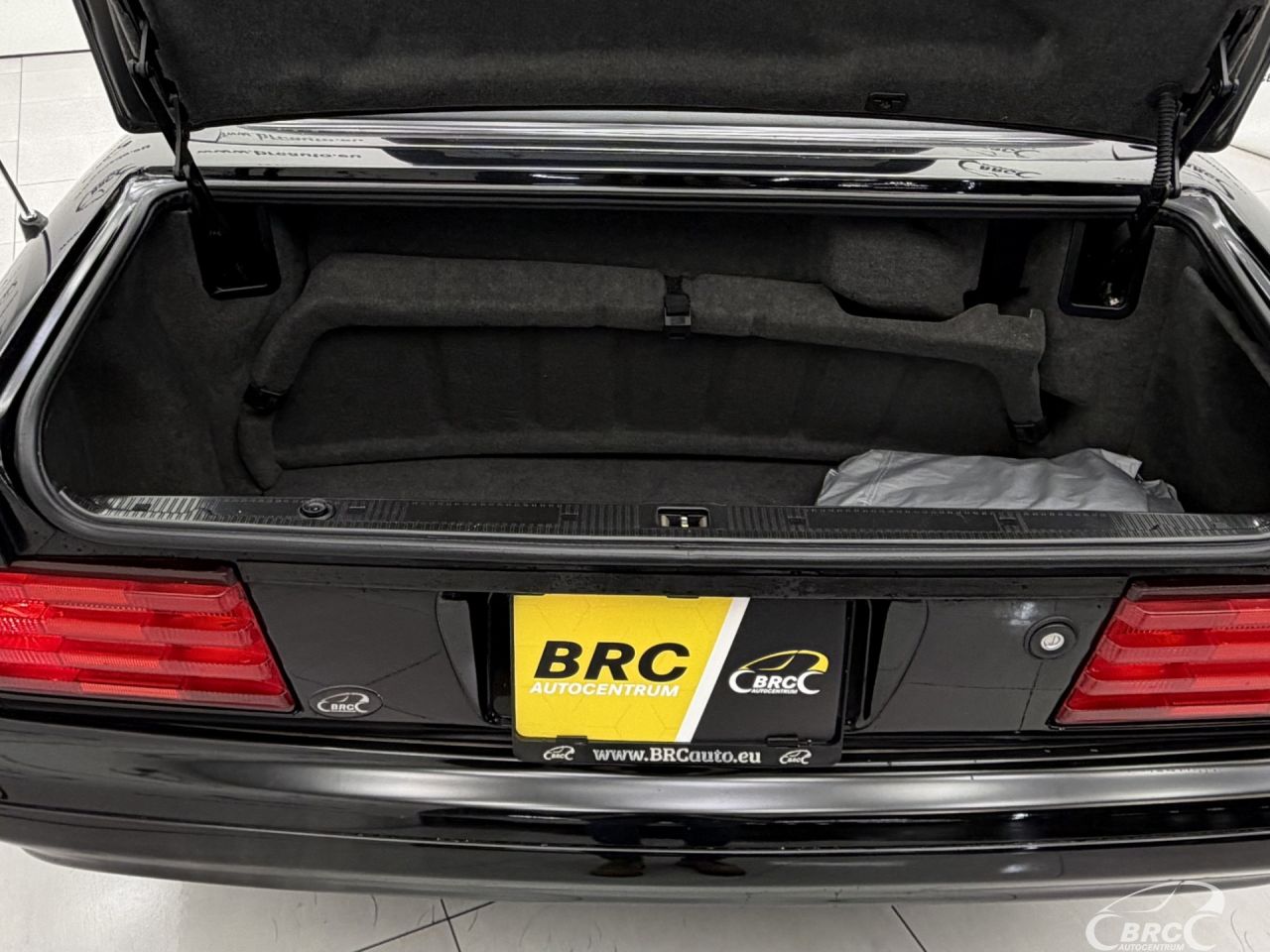 Mercedes-Benz SL500 | 32