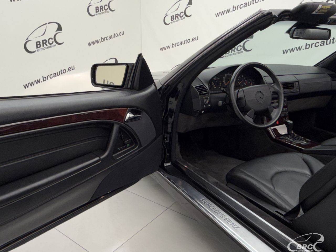 Mercedes-Benz SL500 | 18