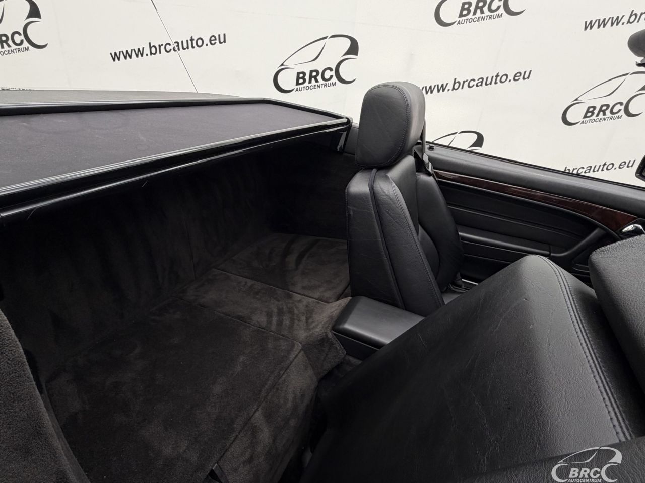 Mercedes-Benz SL500 | 11