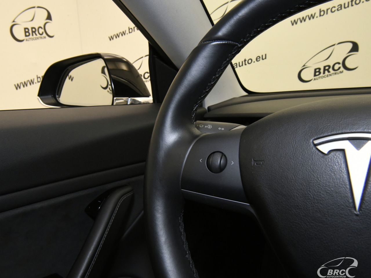 Tesla Model 3 | 23