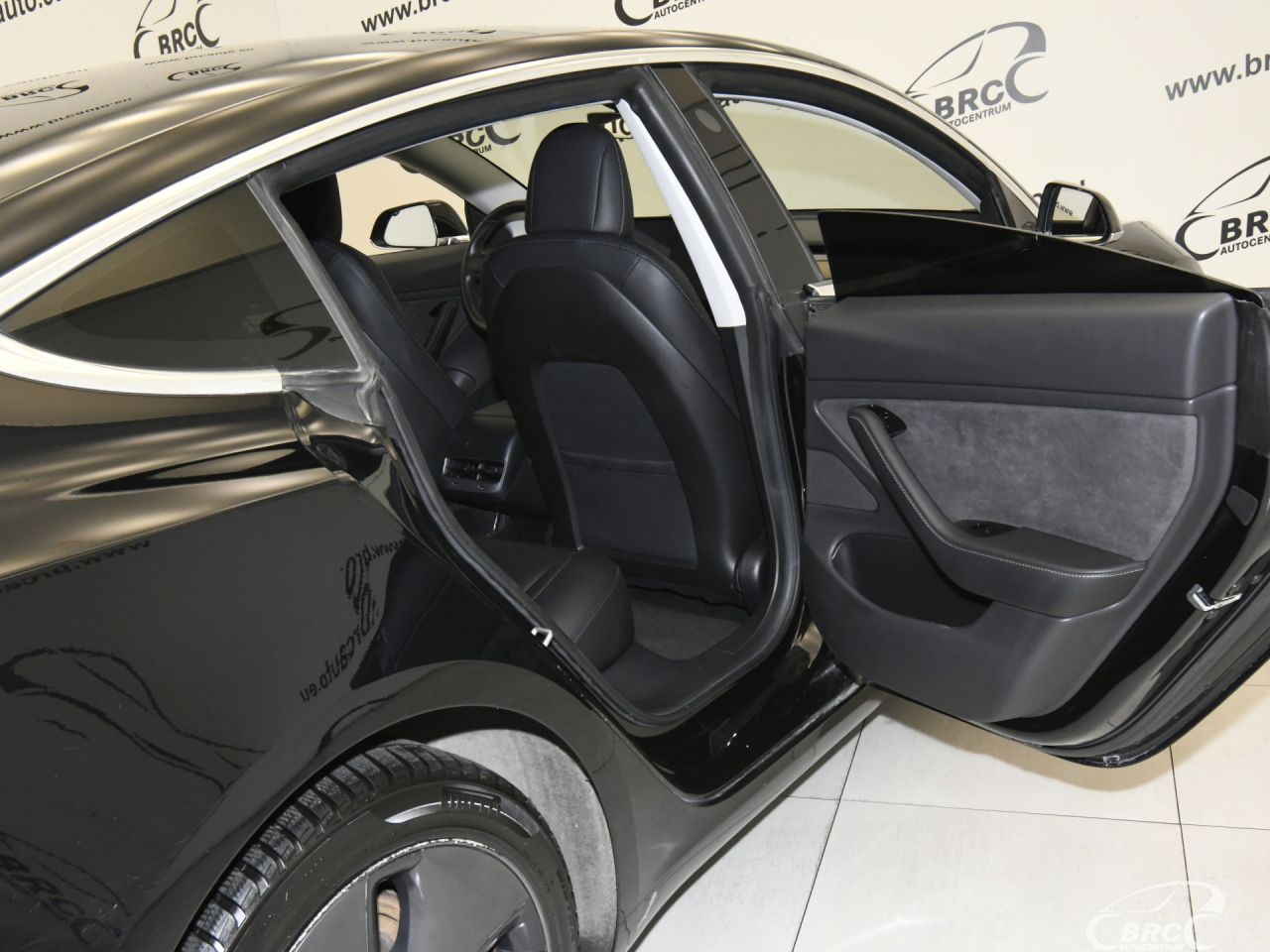 Tesla Model 3 | 11