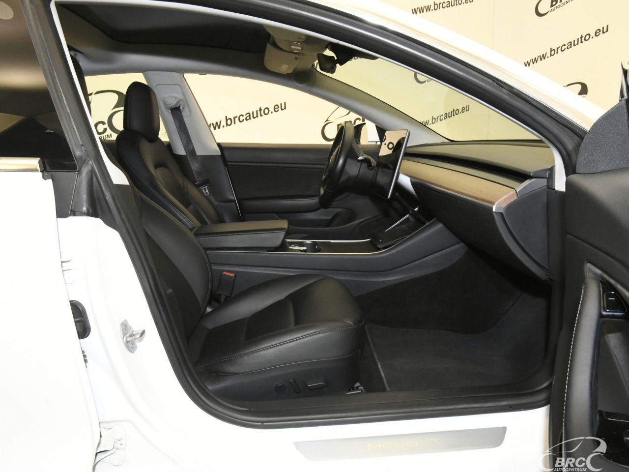 Tesla Model 3 | 2