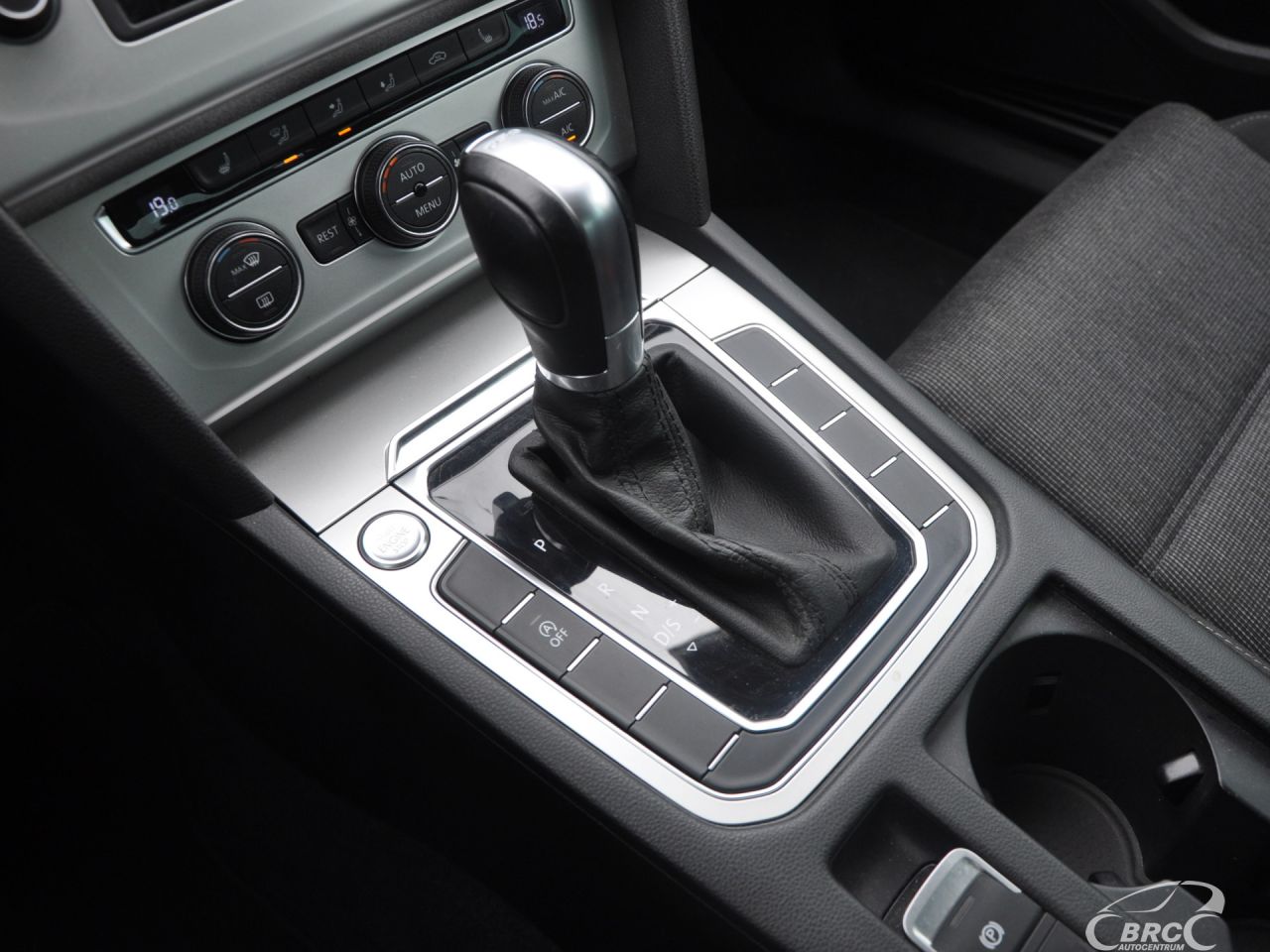 Volkswagen Passat | 11