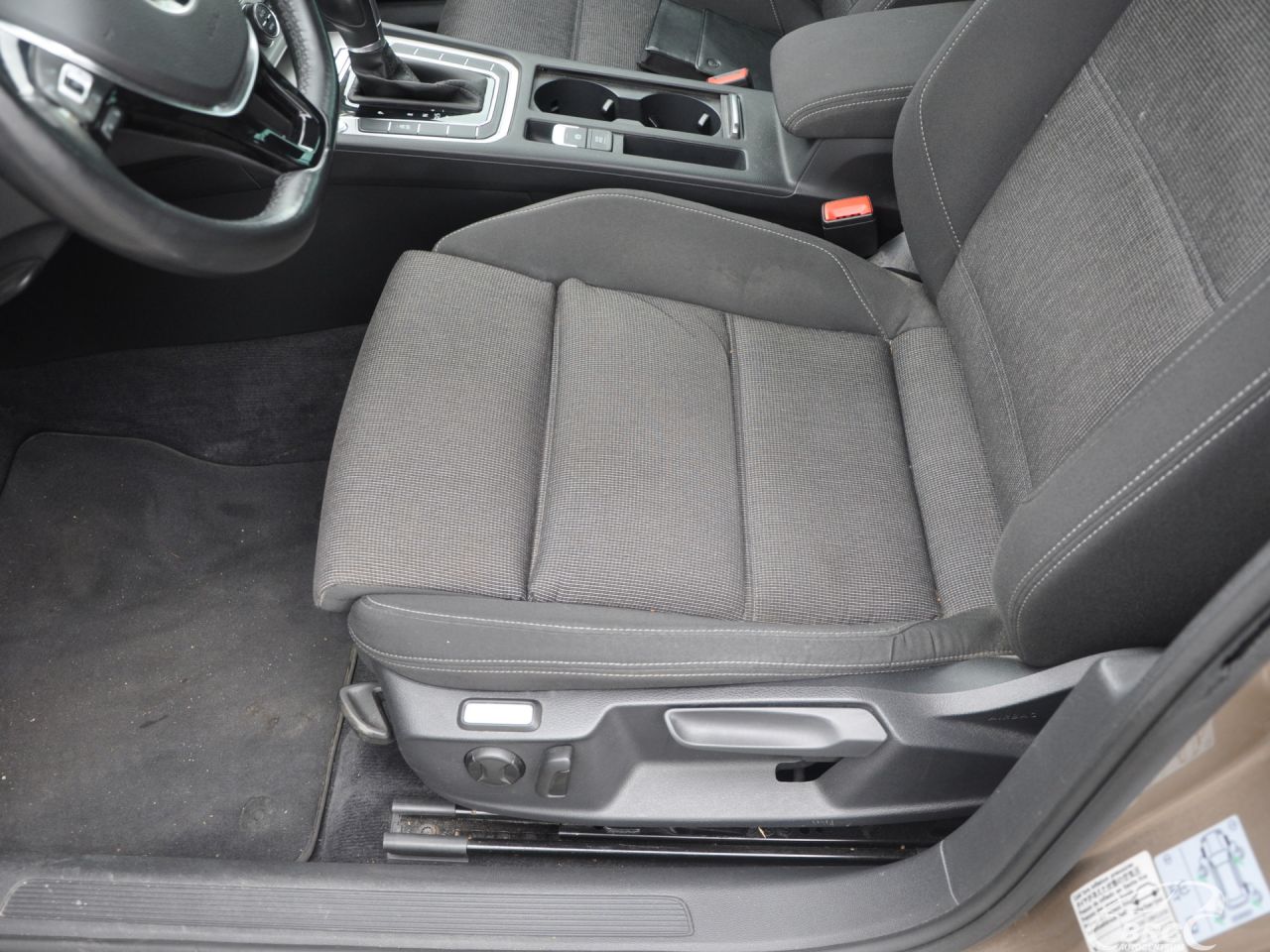 Volkswagen Passat | 6