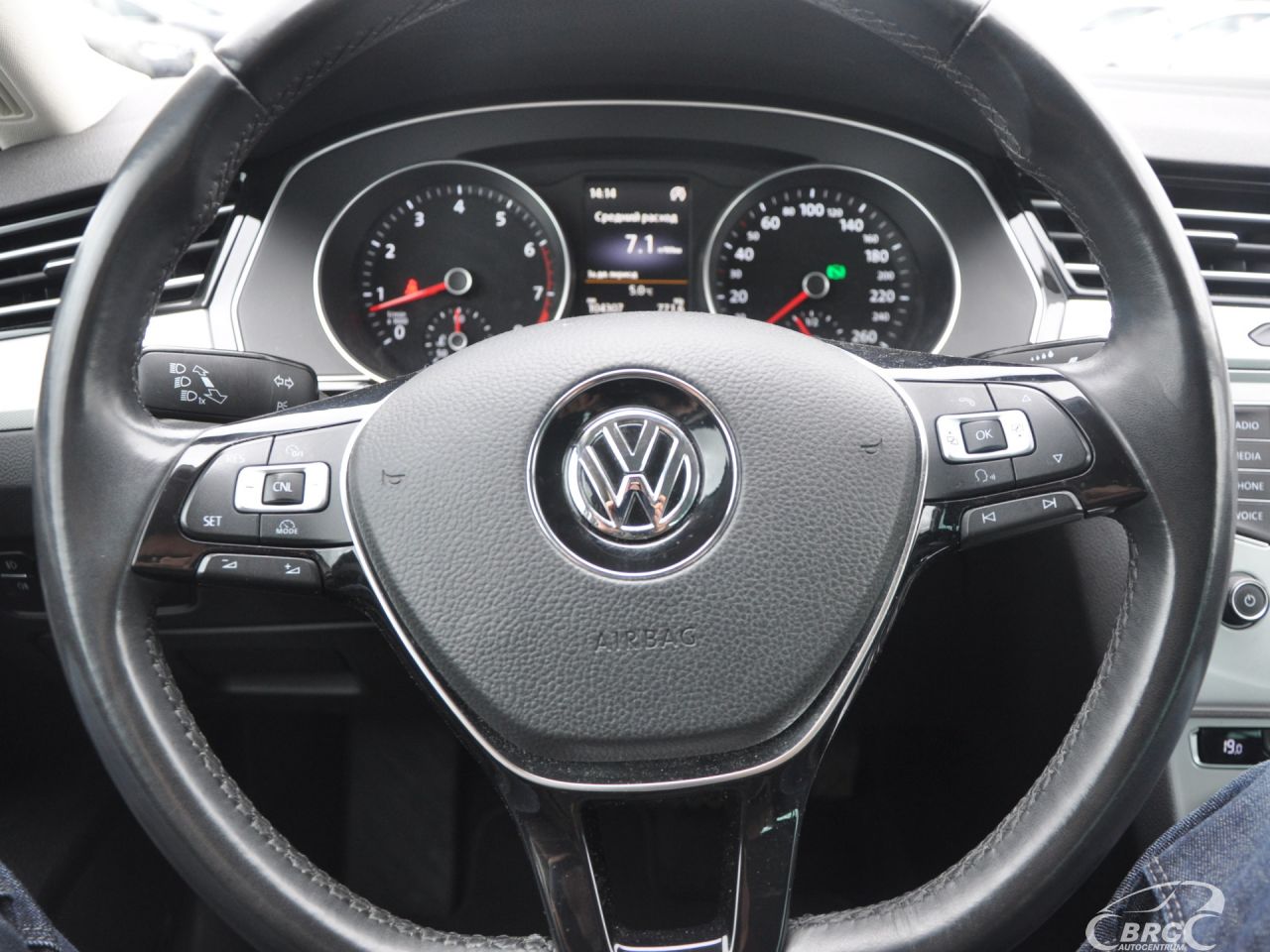 Volkswagen Passat | 7