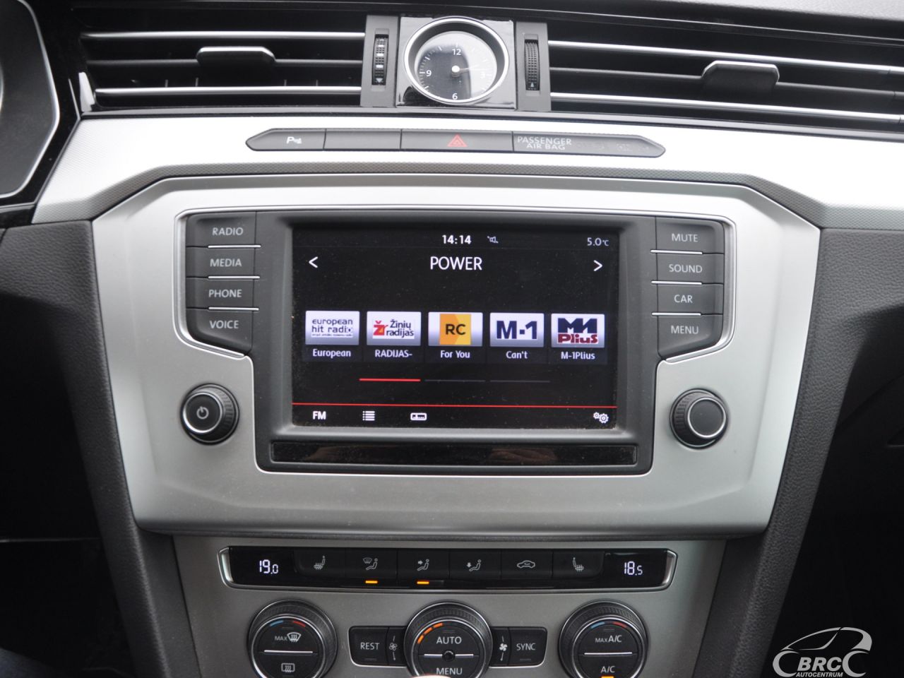 Volkswagen Passat | 9