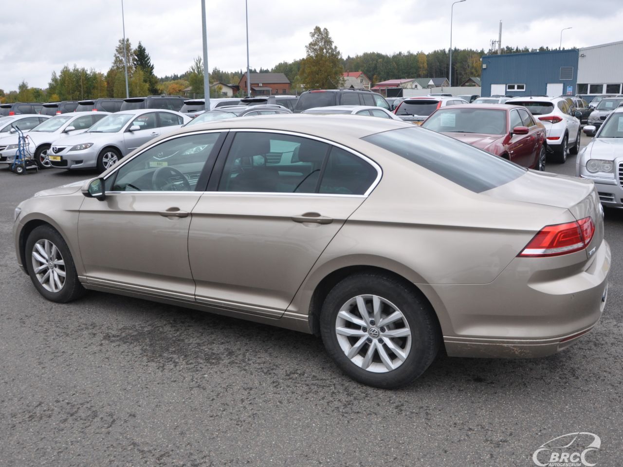 Volkswagen Passat | 3