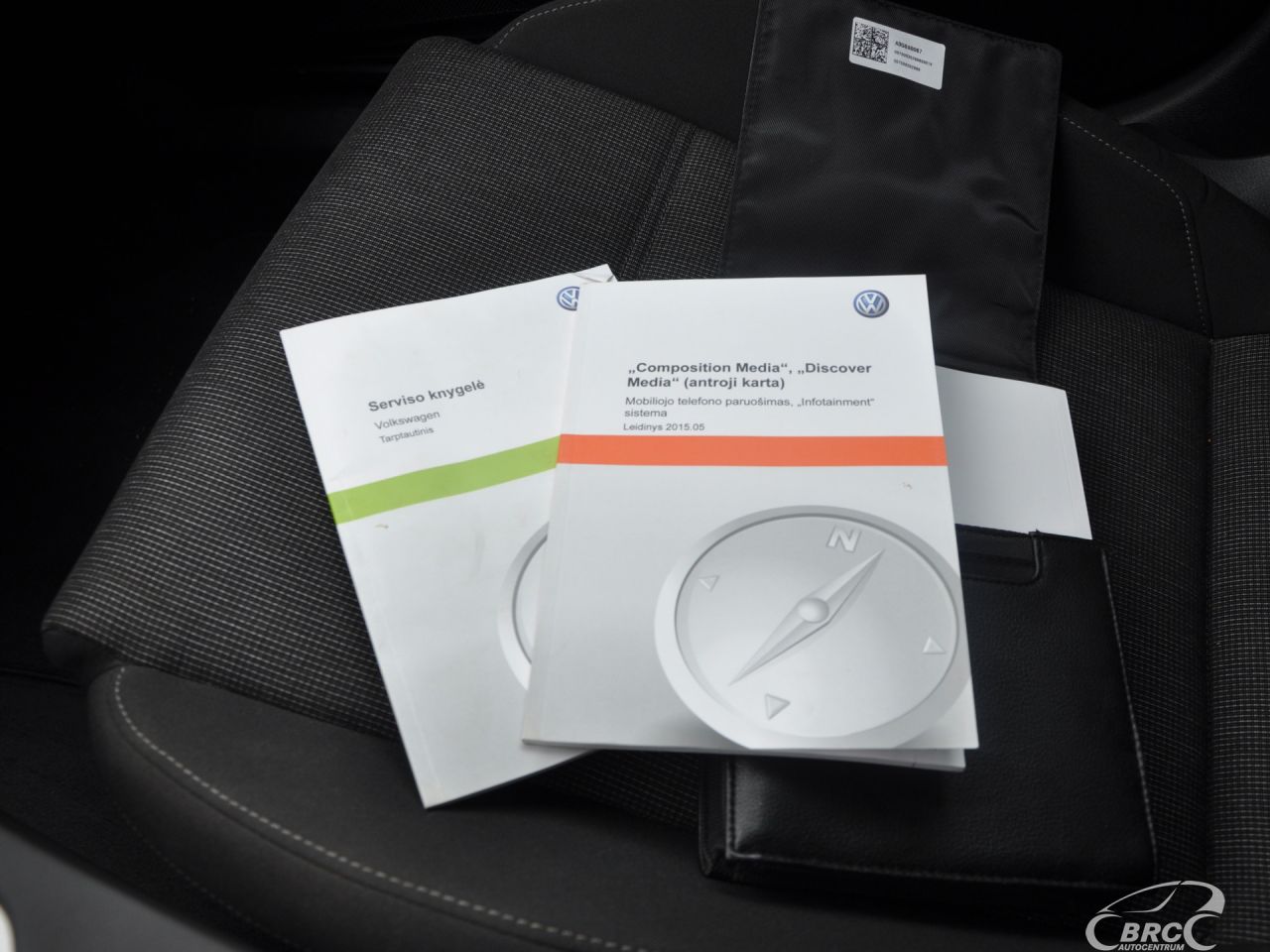 Volkswagen Passat | 12