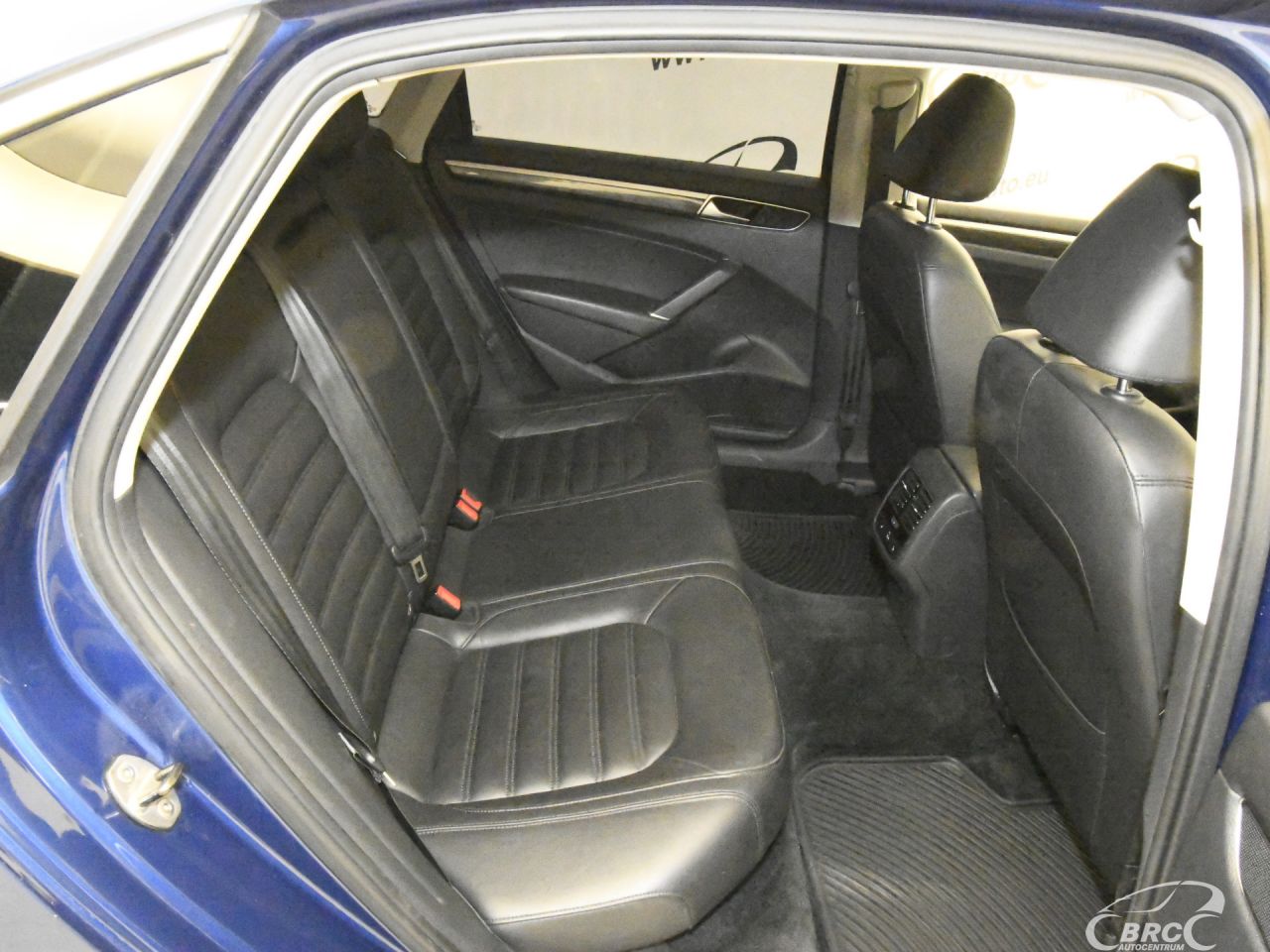 Volkswagen Passat | 9