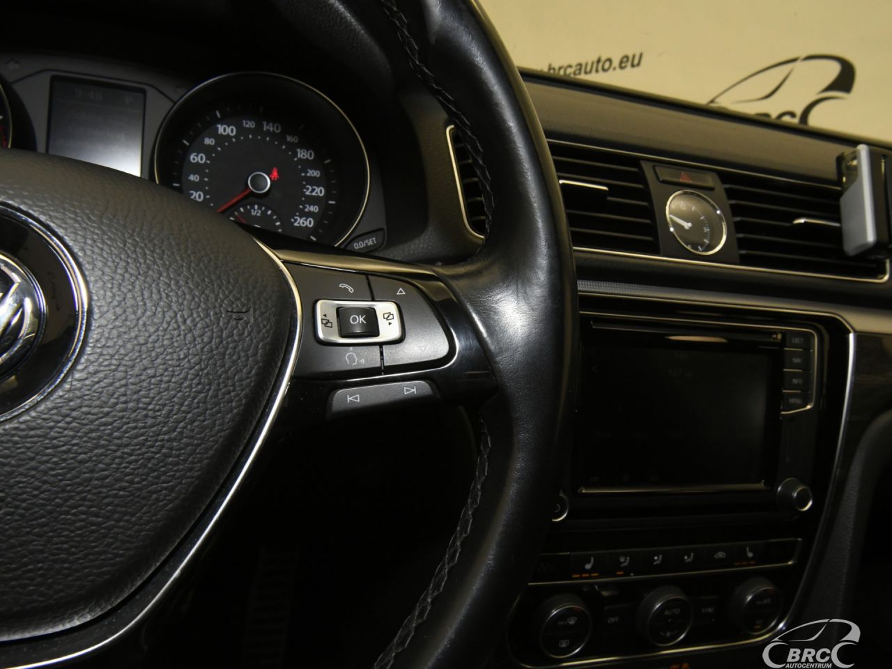 Volkswagen Passat | 30