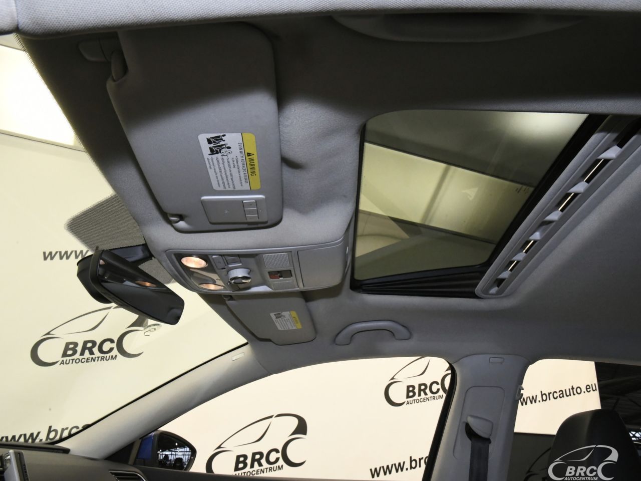 Volkswagen Passat | 23