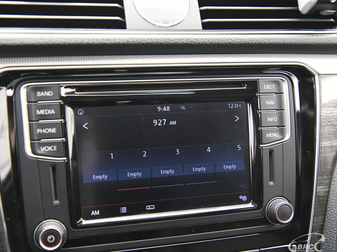 Volkswagen Passat | 30