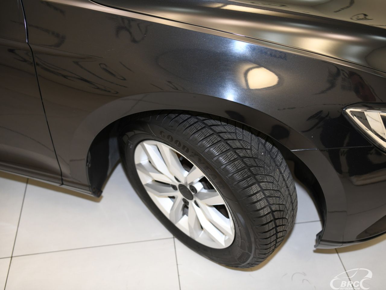 Volkswagen Passat | 80