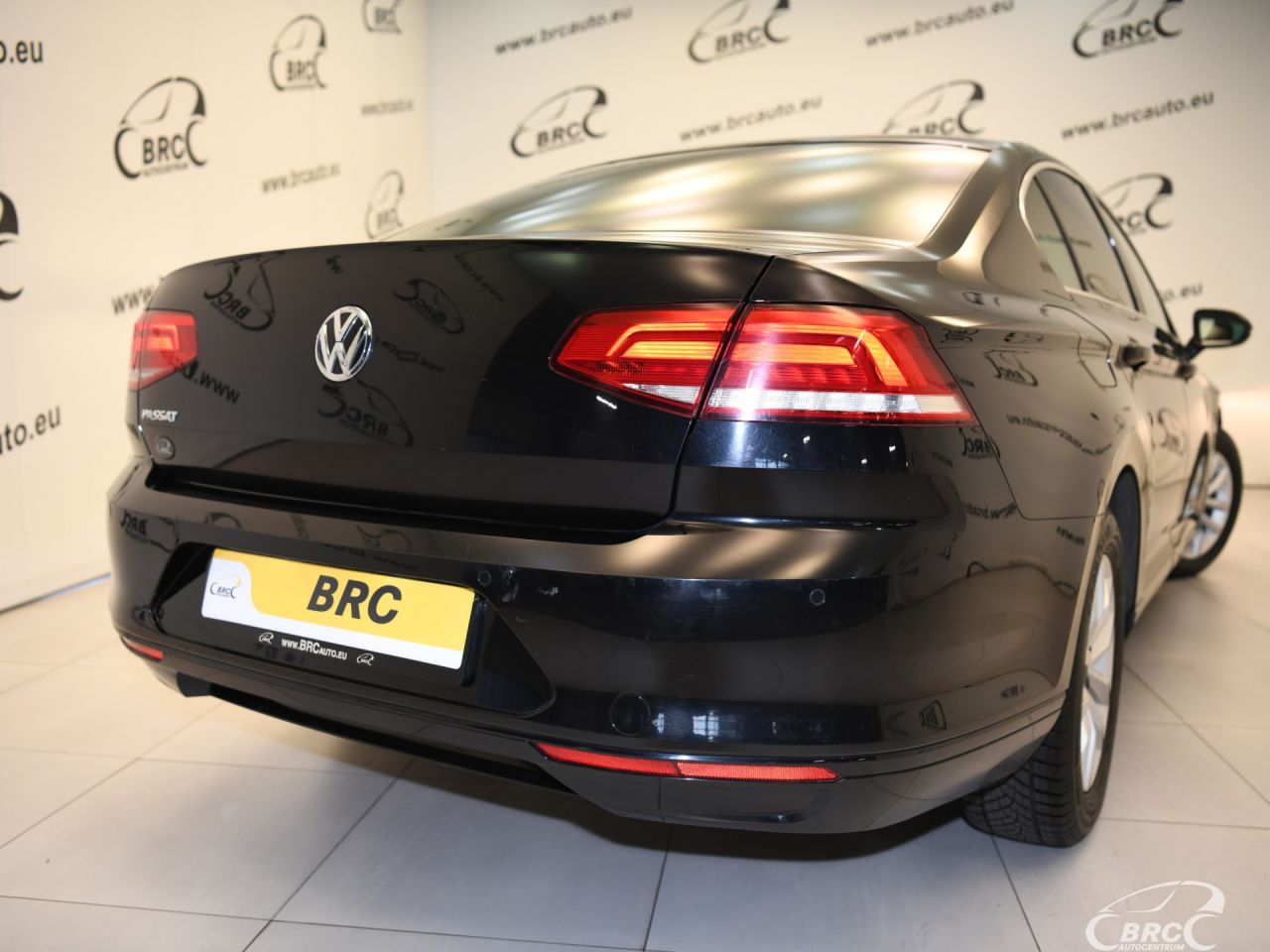 Volkswagen Passat | 87