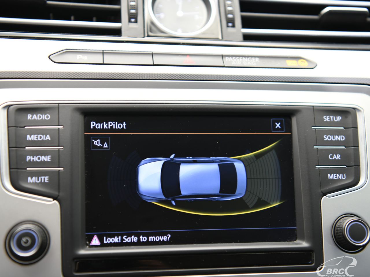 Volkswagen Passat | 57