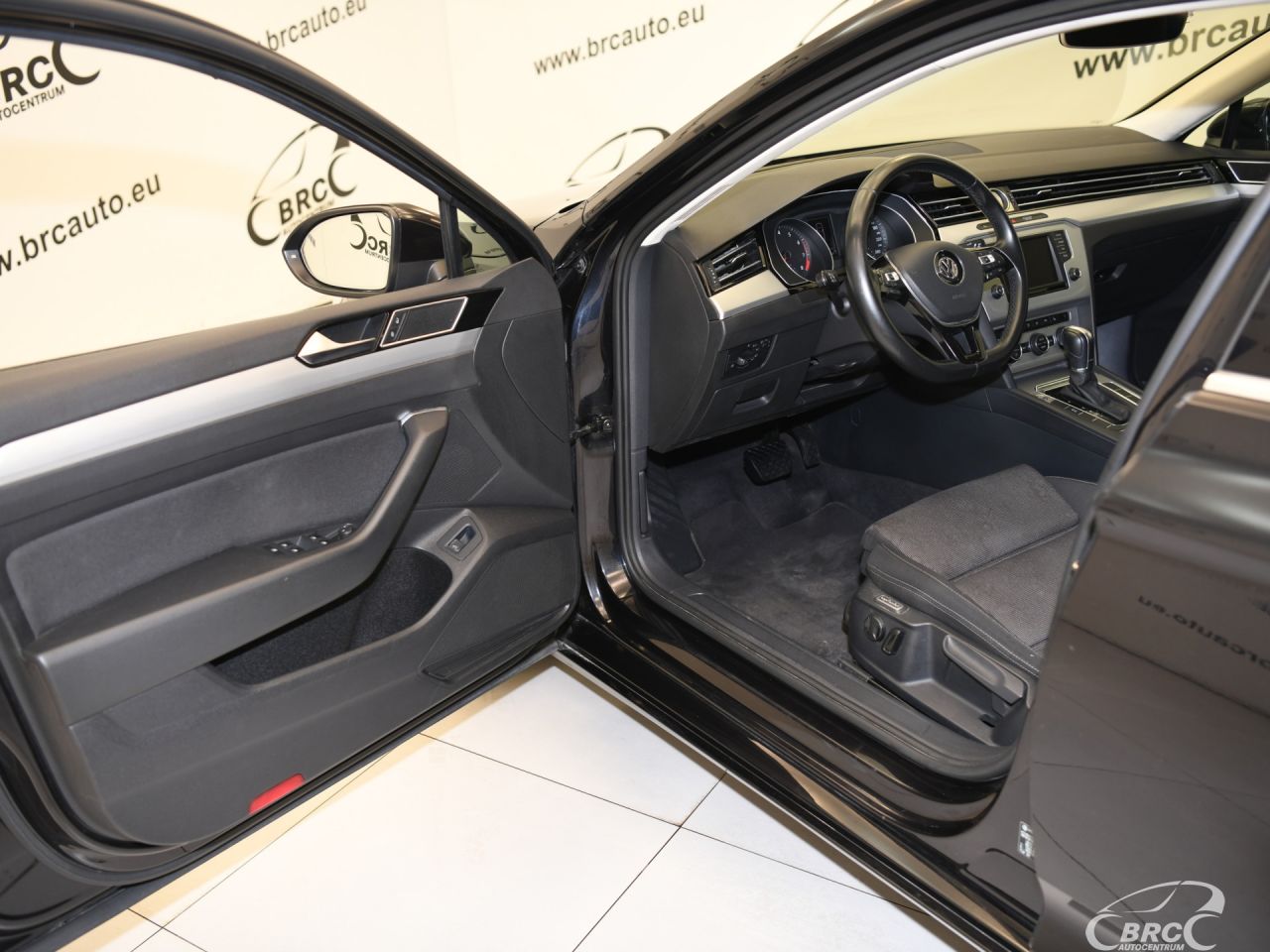 Volkswagen Passat | 32