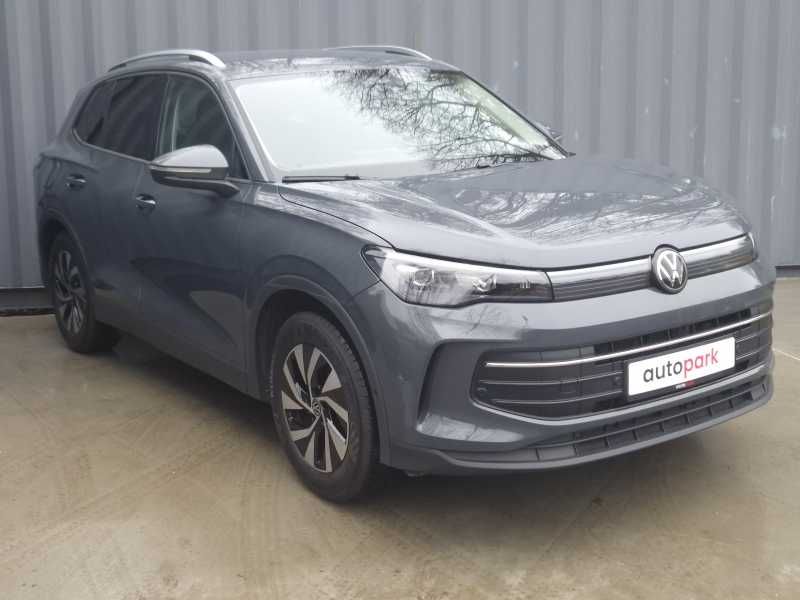 Volkswagen Tiguan | 1