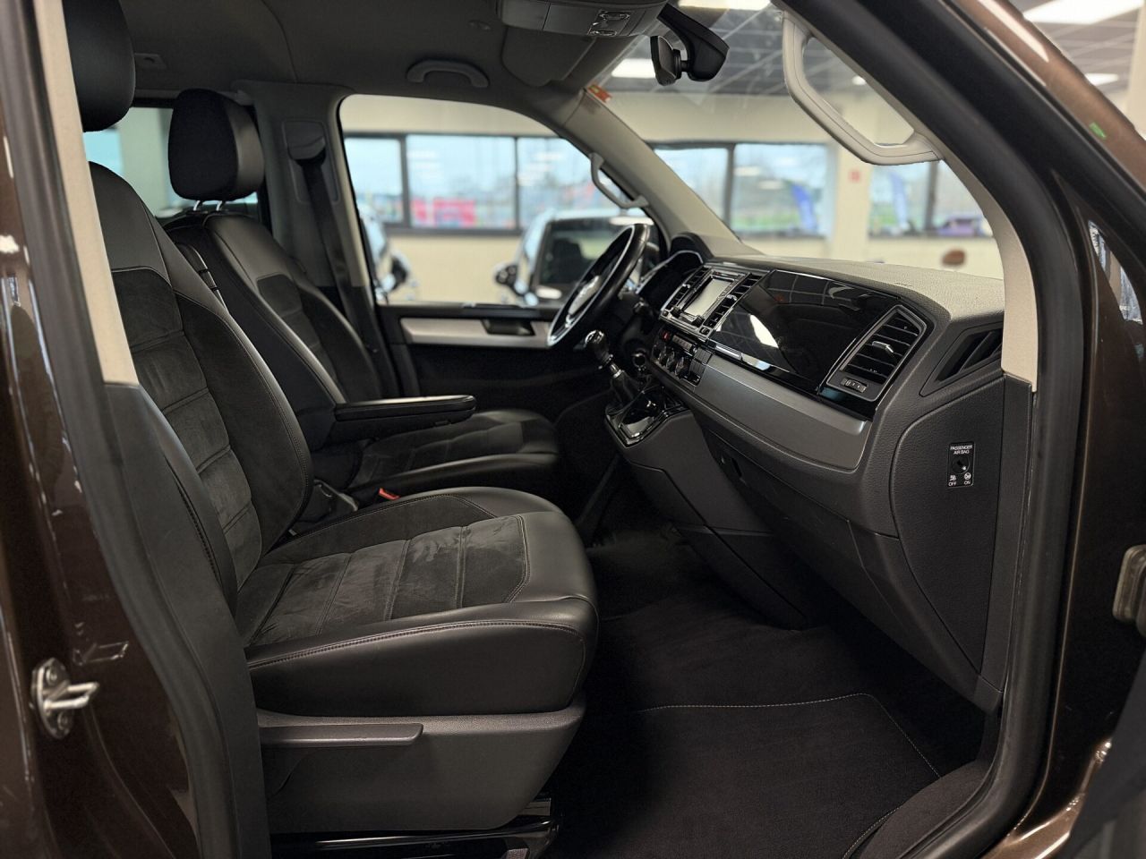 Volkswagen Multivan | 15