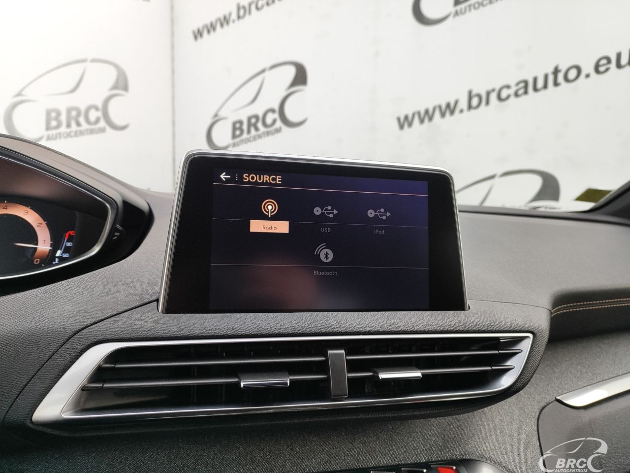 Volkswagen Multivan | 14