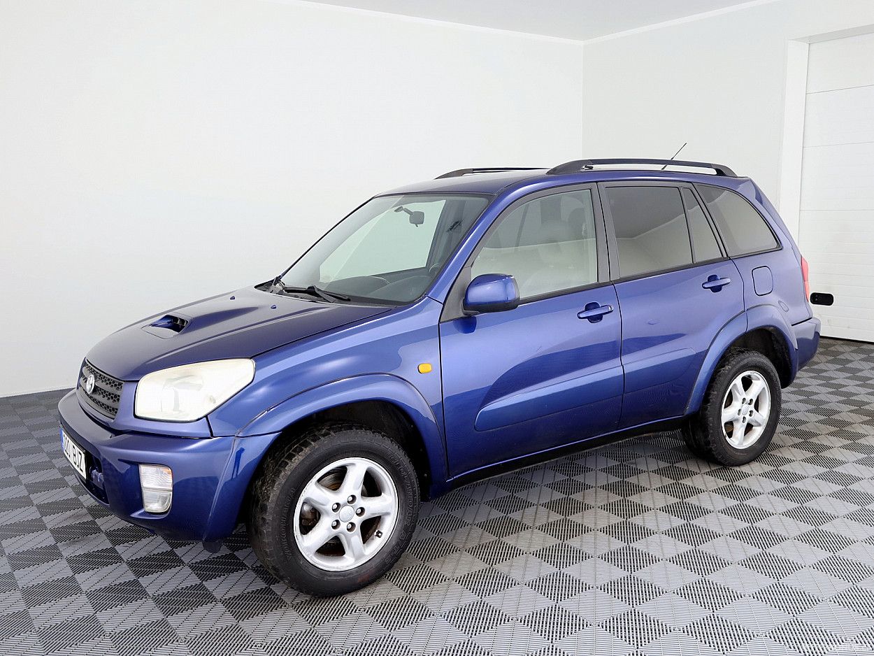 Toyota RAV4 | 1
