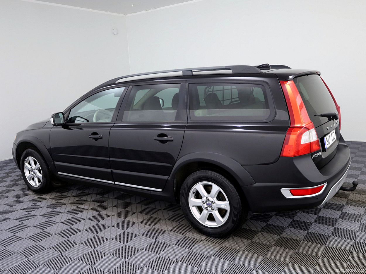 Volvo XC70 | 3