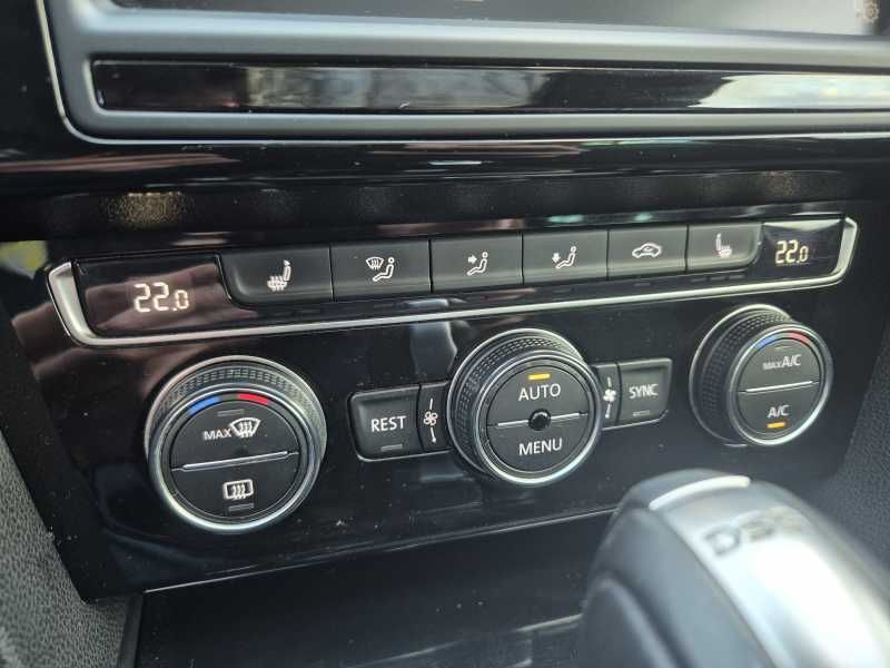 Volkswagen Passat | 11