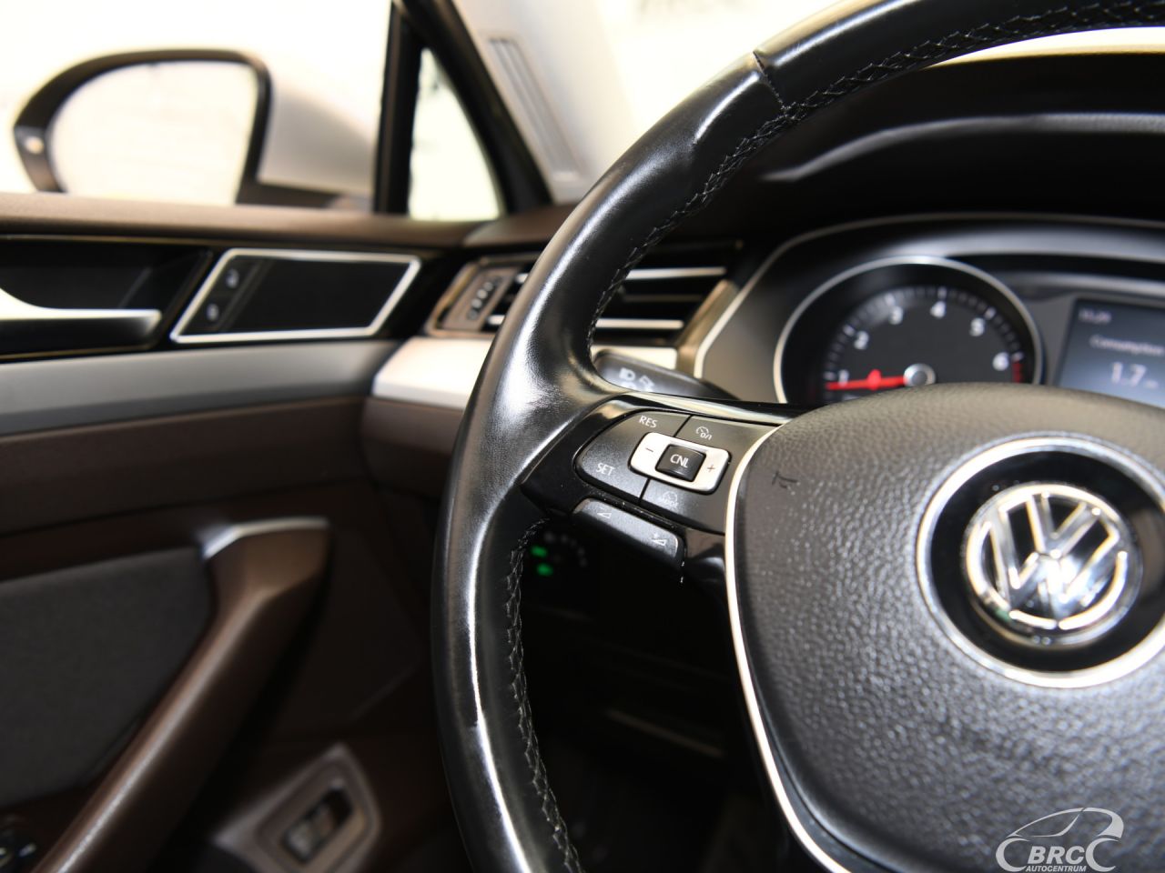 Volkswagen Passat | 31