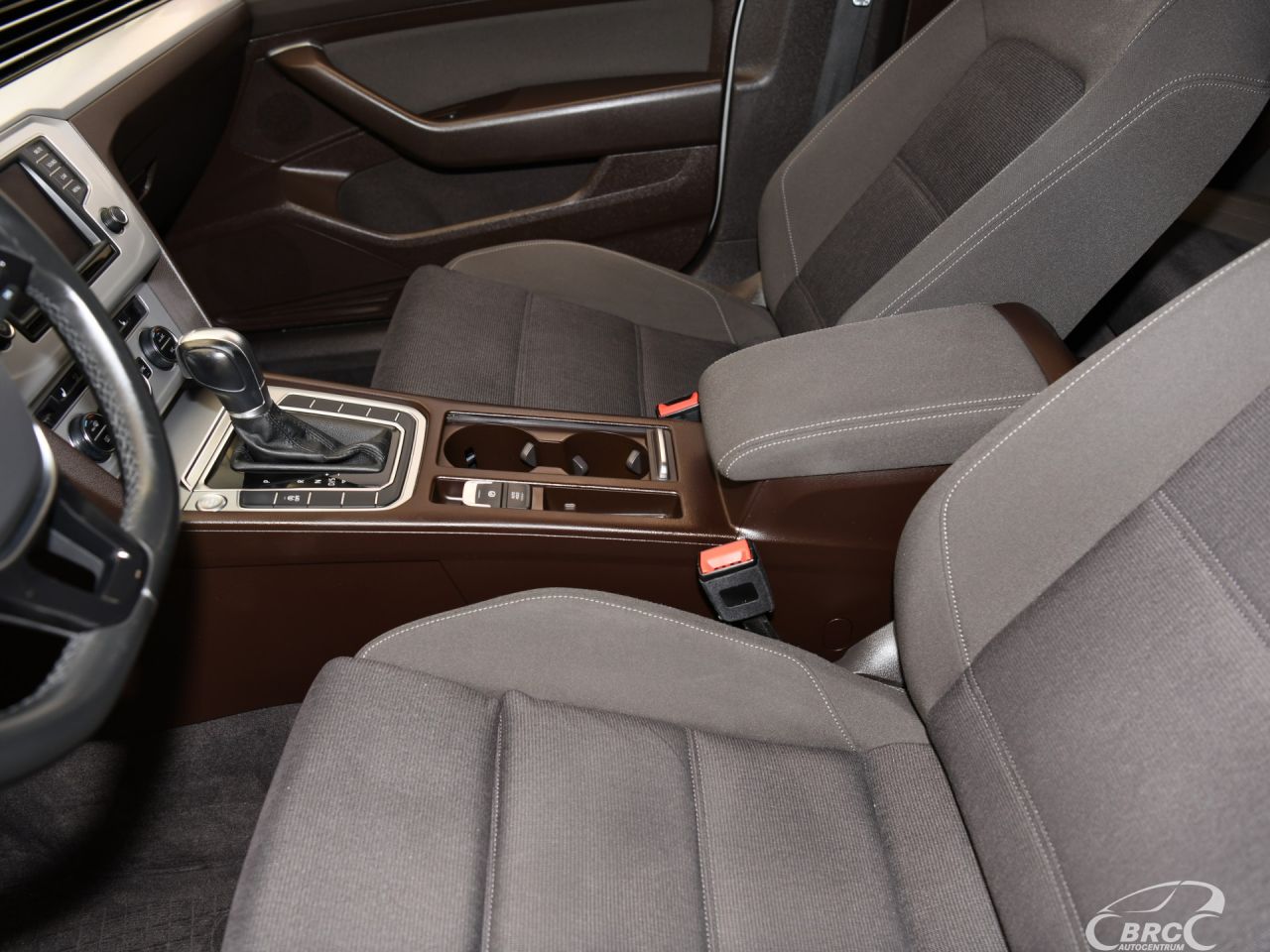 Volkswagen Passat | 22