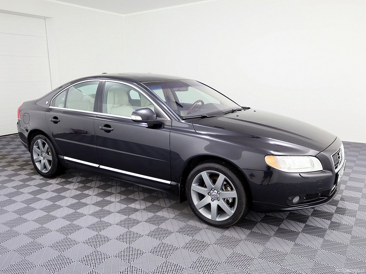 Volvo S80, 2.4 l., sedanas