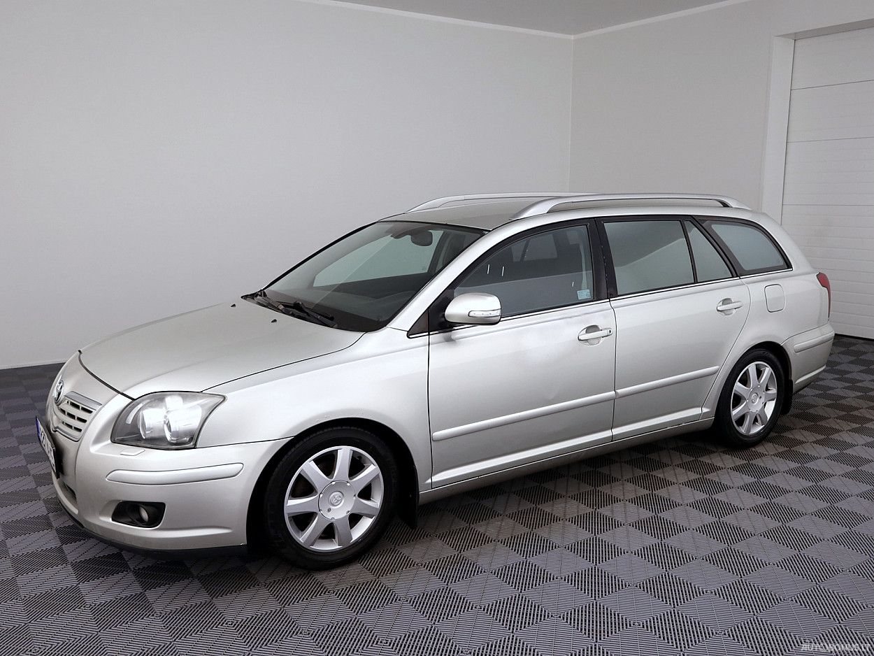Toyota Avensis | 1